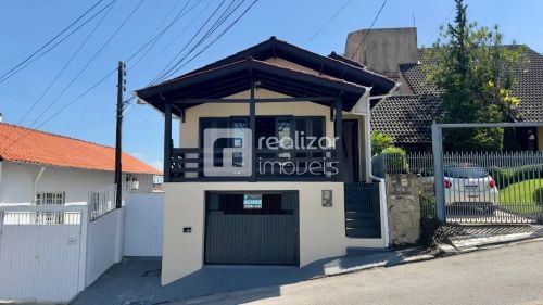Casa 3 quartos no bairro Agronomica Florianópolis