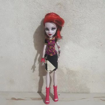 Boneca Operetta (Picture day) monster high (incompleta)
