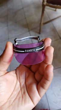Boné de sol Rainbow high Phaedra 