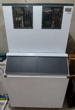 Fabricadora de Gelo Everest
