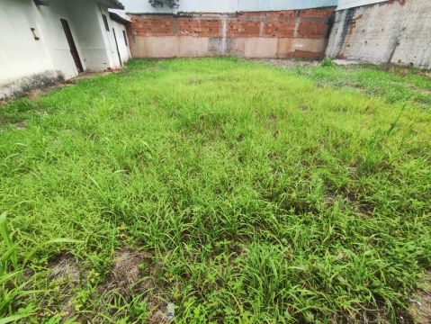 Dois lotes juntos, Sol Y Mar, próximo a  linha vermelha