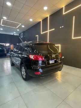 Santa Fe em ótimo estado