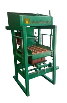 Kit Fábrica QM-3 Industrial Para Fabricação de Blocos e Pavimentos Com Betoneira