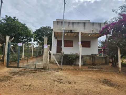 Vendo ou troco por apto na região de Belo-horizonte de mesmo valor