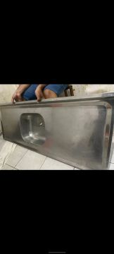 Pia de cozinha em aço inox Tam. 55cm de largura e 1,50m de comprimento 