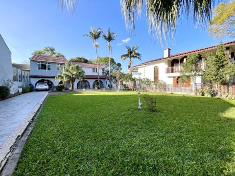 CASA EM CONDOMINIO FECHADO - VILA VERDE, BAIRRO CAMOBI