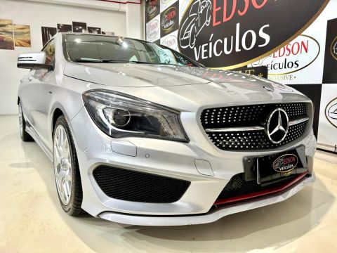 Mercedes-Benz Cla 250 2.0 Cgi Gasolina Sport 4Matic 7G-Dct