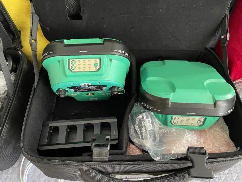 Rtk Ruide R93T com rádio externo e coletora