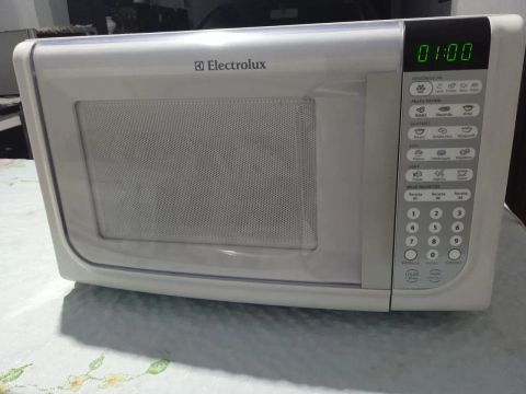 Micro-ondas Electrolux - Novo