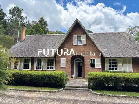 Casa de rua : / Residencial / Fazenda Inglesa