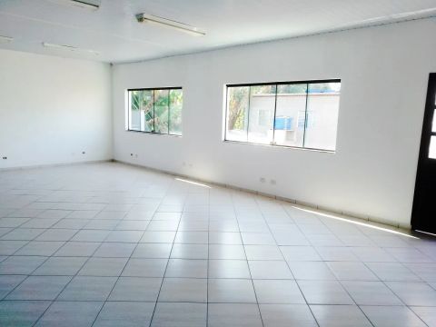 Lindo Salão Comercial - Aluguel -  200 m² - Jardim Sabiá - Cotia /SP
