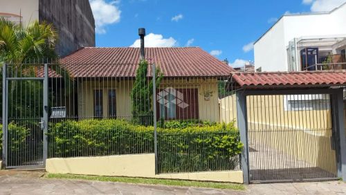 Casa em Chácara Das Pedras