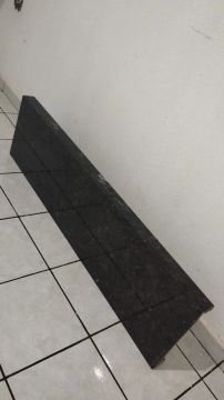 Balcão mármore verde Ubatuba 1.30×35 cm saia 6 