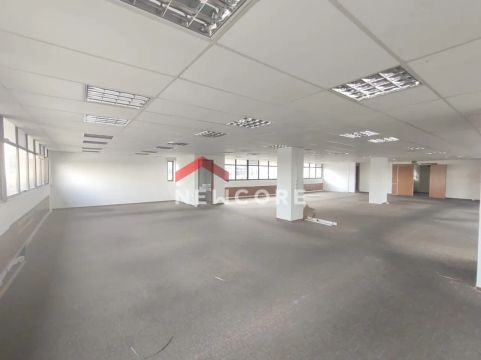 Sala comercial em Avenida Doutor Cardoso de Melo - Vila Olímpia - São Paulo/SP