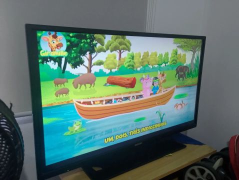 TV Semp 40 polegadas