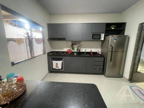 (Vende-se) Casa com 2 dormitórios, 100 m² por R$ 400.000 - Aponiã - Porto Velho/RO