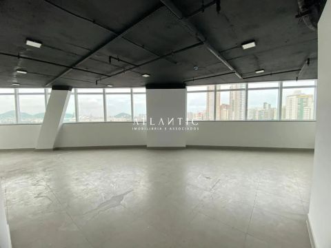 Sala à venda no bairro Coqueiral de Itaparica - Vila Velha/ES