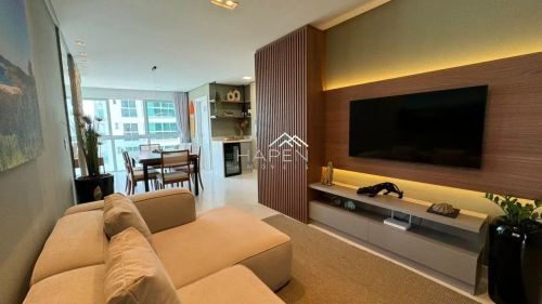 Apartamento uma quadra do mar em Piçarras