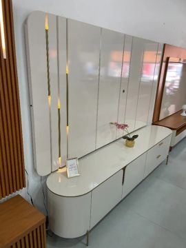 Bancada com Painel 2,40m e Luminária LED, Suporte para TV até 75"