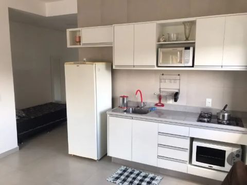 Apartamento Anual - Praia Daniela 