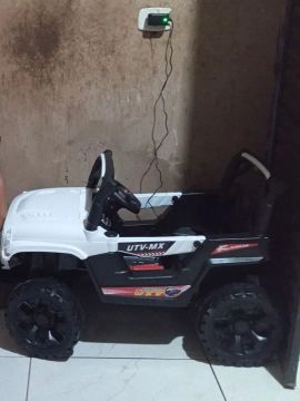 Carrinho Elétrico Infantil Jeep UTV-MX