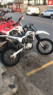 ? VENDO CRF 230 - COMPLETA E PRONTA PARA TRILHAS! 