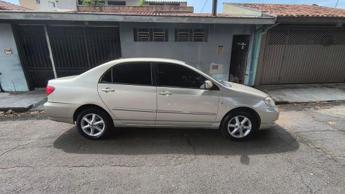 Toyota Corolla 2003 Automático - Conforto, Qualidade e Durabilidade!