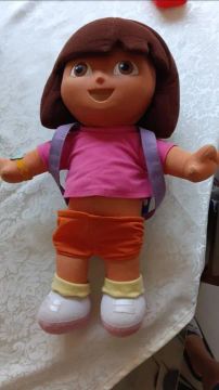 Boneca Dora Aventureira Pelúcia