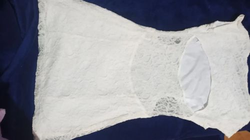 Vestido branco de renda