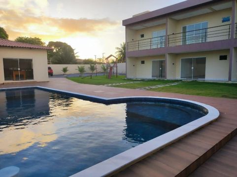 Valor de OPORTUNIDADE! Pousada Mobiliada com 12 Suítes/ 1,450 m² para VENDA ou ALUGUEL- Vi