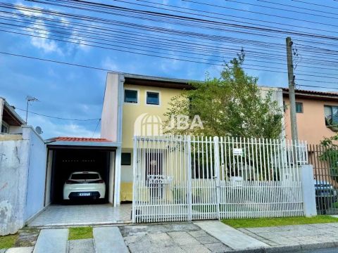 SOBRADO DUPLES NO CAJURU COM 2 VAGAS DE GARAGEM
