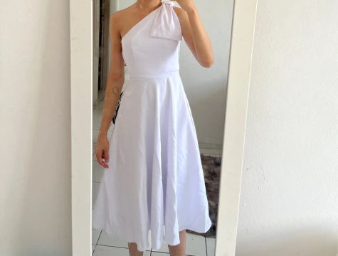 Vestido branco para missa 