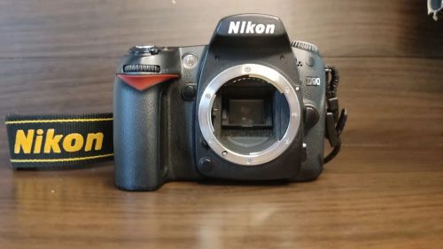 Câmera Nikon D90 DSLR