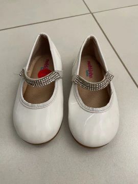 Sapatilhas Molekinha Infantil - Brancas com Strass
