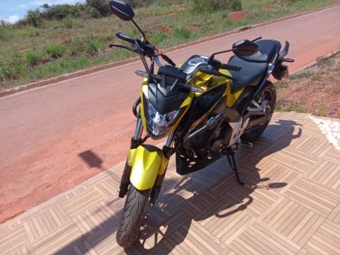 VENDO MOTO Twister 300