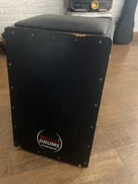 Cajon Eletroacústico Wilker Drums 