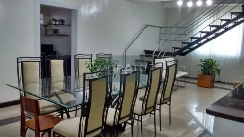 Casa à venda, 5 quartos, 3 suítes, 6 vagas, Camargos - Belo Horizonte/MG