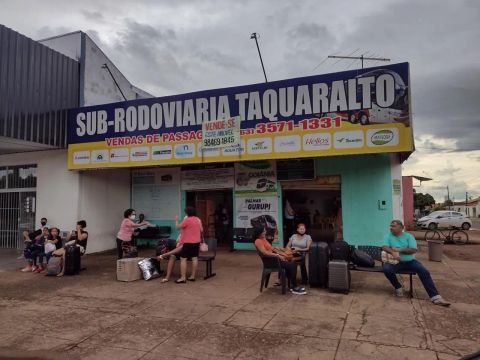 Prédio comercial na BR-010 em Palmas