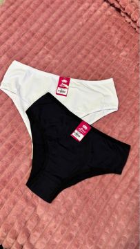 Calcinhas rendadas novas