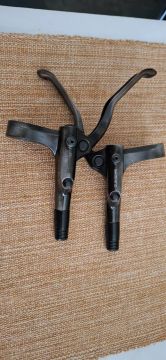 Manete de Freio Shimano Altus BL-MT200
