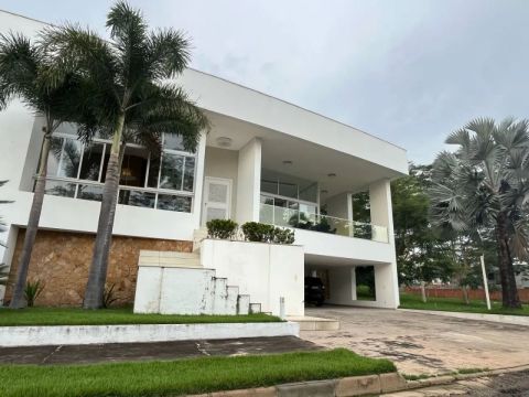 Excelente Casa Residencial - Bairro Tabajaras - 620 m²