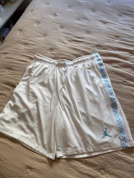 Bermuda Nike Jordan NOVA tamanho G