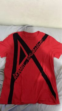 Camiseta Armani Exchange Vermelha original 