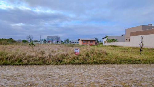 Terreno à venda, 300 m² por R$ 140.000,00 - Bellatorres - Passo de Torres/SC