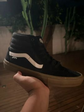 Vans  Novo - metade do preço 