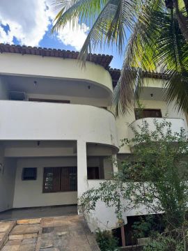 Casa Duplex para Locação em Colatina, Maria Esmênia, 4 dormitórios, 1 suíte, 4 banheiros, 