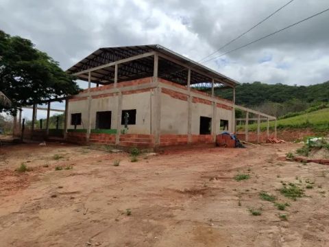 Terra a venda em capitão Andrade 