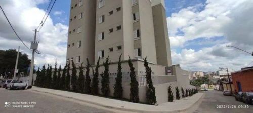 Apartamento moderno com academia e piscina