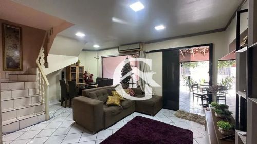 Sobrado 3 quartos, Venda R$750.000 ou Locação Comercial R$3.000/mês - Liberdade - Porto Ve