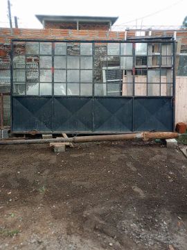 Portão de Ferro para Área Externa